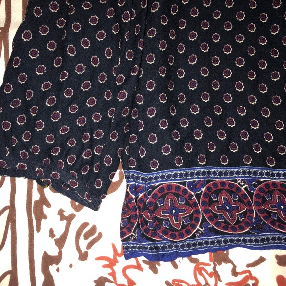 Blouse - Picture 4 of 5